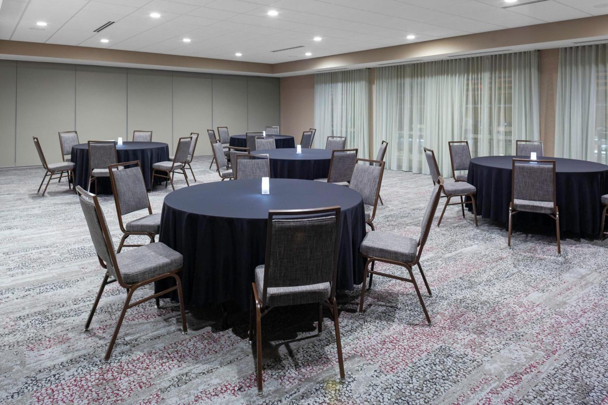 Courtyard By Marriott St. Louis West County Hotel Town and Country Exterior foto